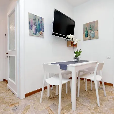 Ych-Trastevere Cozy Flat For 8 People Rome Exterior photo